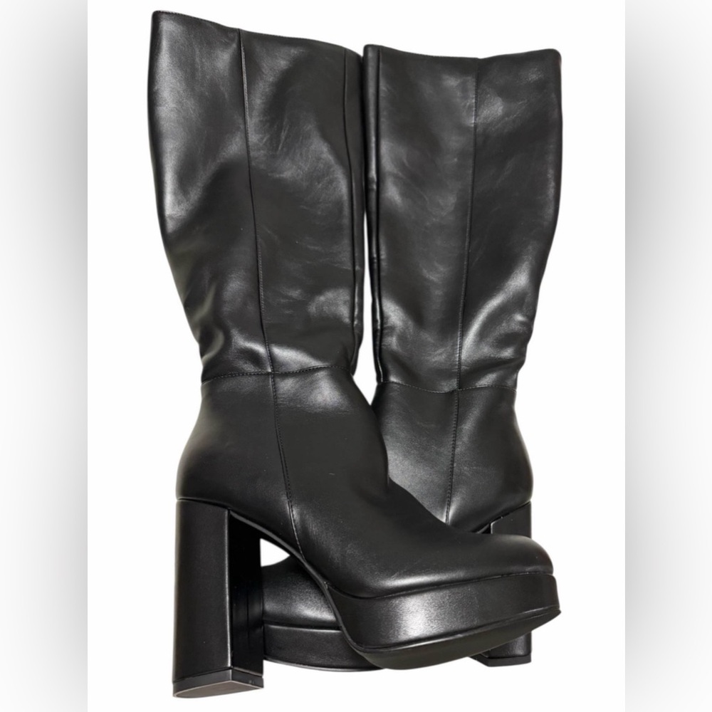Black Platform Knee-High Leather Boots
